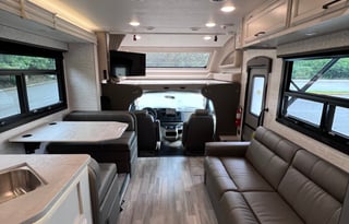 'TIMMY' 2024 JAYCO Bunkhouse Family RV Rental