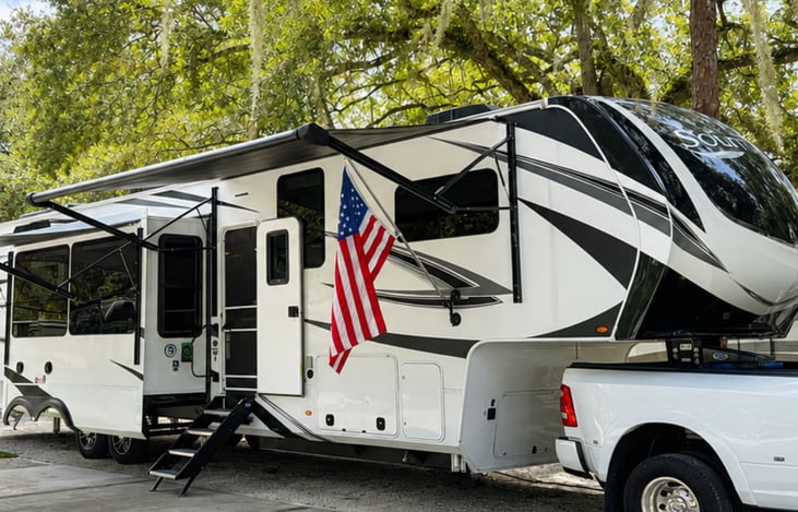 RV Photo