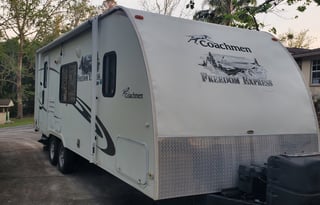 2011 Coachmen RV Freedom Express LTZ 232RBS