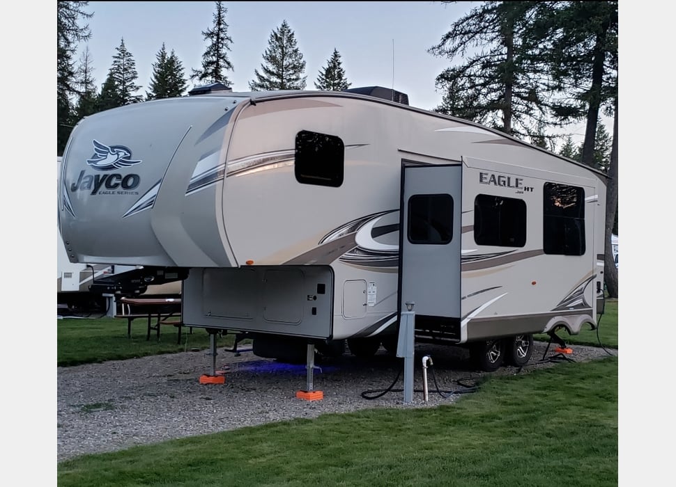 Fifth Wheel rentals in Walla Walla
