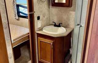 2017 Mesa Ridge MR310BHS Premium Bunkhouse