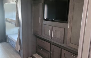 2022  Class A RV 38FT W/Bunk Beds / 2 Full Baths