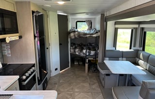 Platinum Adventure Bunkhouse