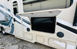 Wanda the Wander Wagon