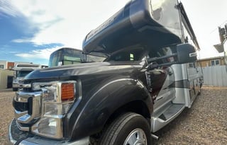 SC-3 The Sunchaser | 4x4 Diesel Super C - Sleeps 8