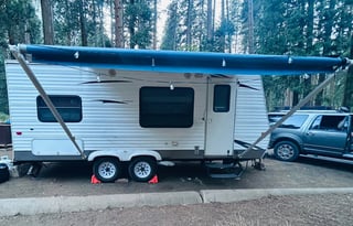 Keystone Hideout 19FLB Travel Trailer + Extras