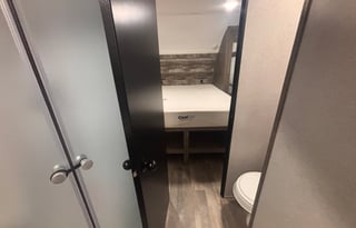 The Allens cozy Camper