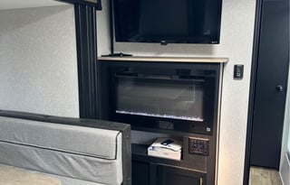 Sunset Drifter – Coastlines, Campfires, and Peaks