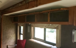 Upscale Class A Motorcoach – Great for Long Stays