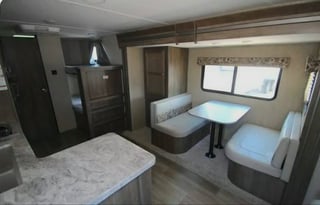 Adventure-Ready Bunkhouse Camper | Sleeps 6