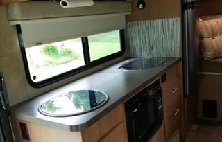 "iRV" 2014 Itasca Reyo 25P