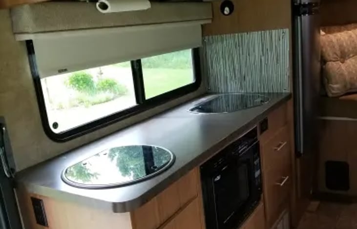 Kitchen. Microwave / convection works while driving!