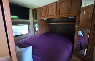 2013 Shasta RVs Revere 27BH