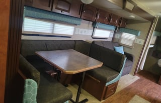 Cozy Furnished Bunkhouse- No Stress Delivery Only