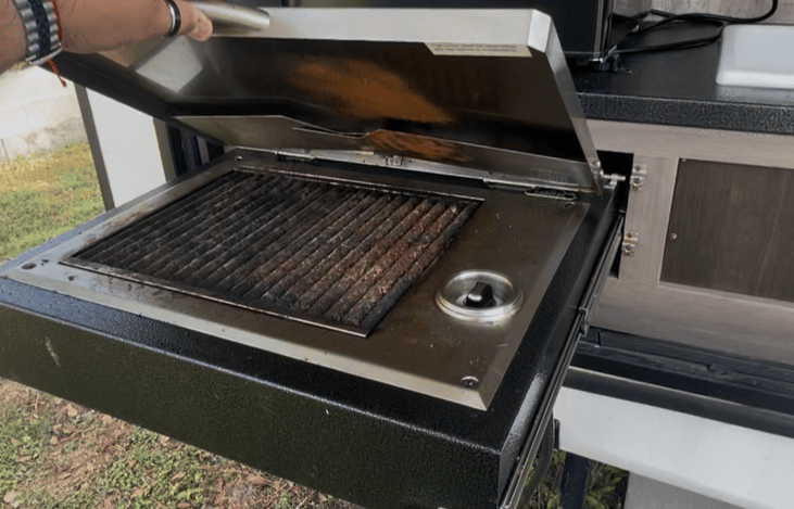 Exterior Grill (slide in/out)