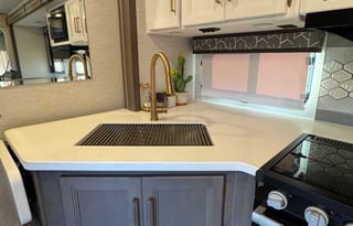 Top of the line 2024 Pet Friendly RV