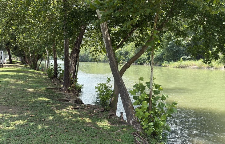 KL River Ranch