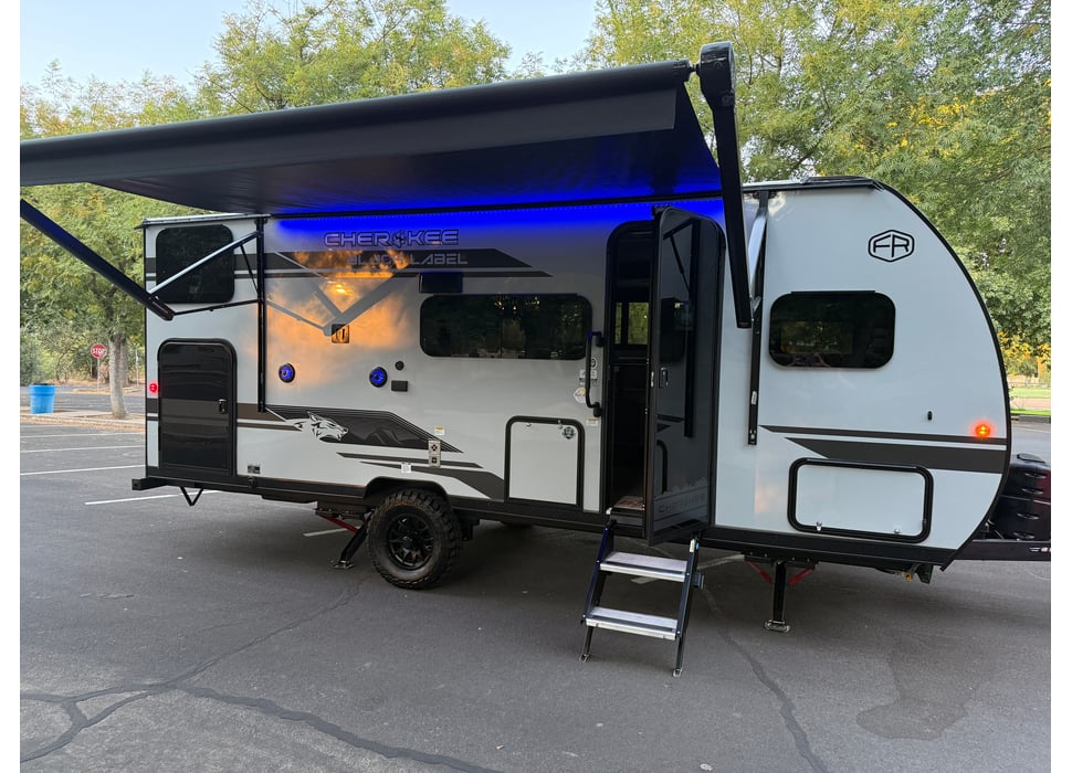 Travel Trailer rentals in Suisun City