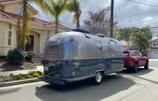 Airstream in 2 colors! Stand out!