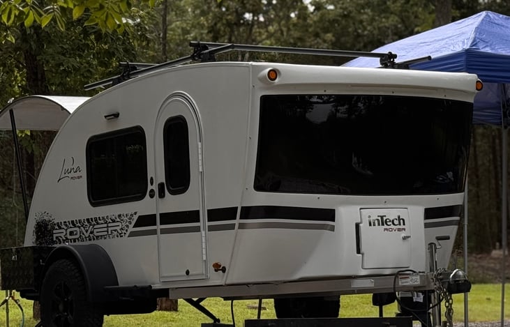 The Luna is designed to seamlessly connect you with nature or create a private retreat, perfectly adjusting to suit any mood or occasion.