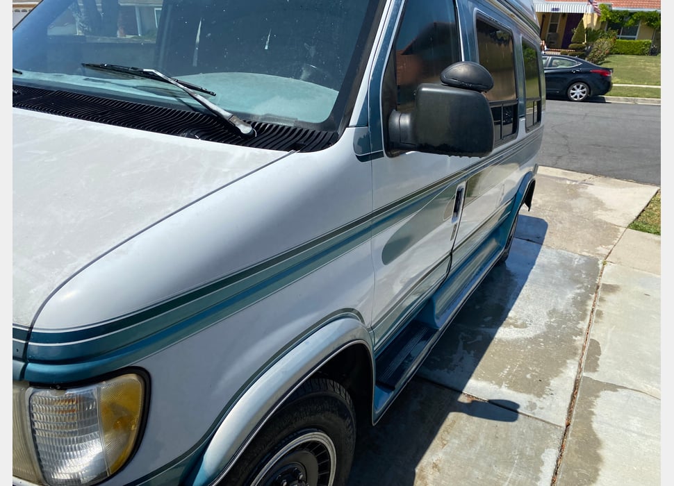 Class B Camping Van rentals in Fountain Valley