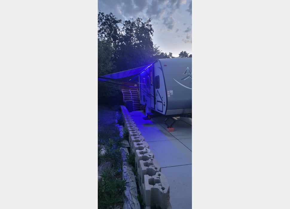 Travel Trailer rentals in Morrison