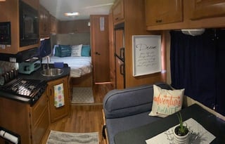 2012 Thor Motor Coach Four Winds 23U