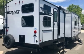 2021 Keystone Bullet 2 BD (1 1/2 BA) Delivery only