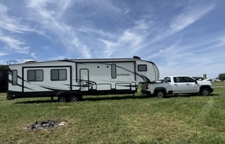 2019 Sabre Cobalt Edition by Forest River