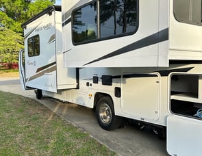 Coachmen RV Freelander 29KB