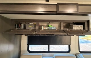 Fully Stocked Family & Pet Friendly Class A RV