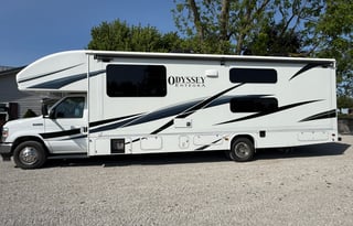 2024 Entegra Coach Odyssey 31F Bunkhouse Adventure