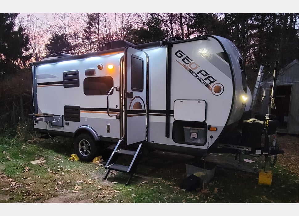 Travel Trailer rentals in Silver Lake