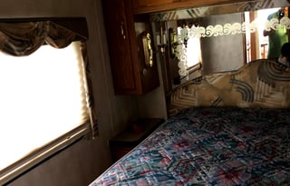 2000 Holiday Rambler Endeavor 38 PDQ