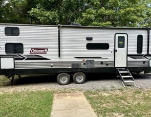 Dutchmen RV Coleman Lantern Series 295QB