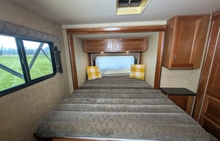 Winnebago Spirit | Cozy Class C RV with 3 slides