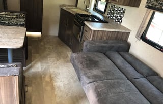 2019 Coachmen RV Apex Ultra-Lite 251RBK