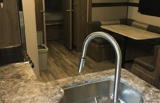 2021 CrossRoads RV Zinger ZR320FB