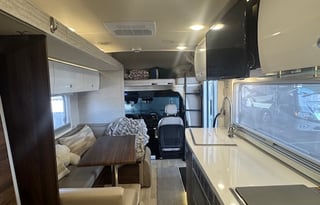 Easy driving 2021 Winnebago View 24D