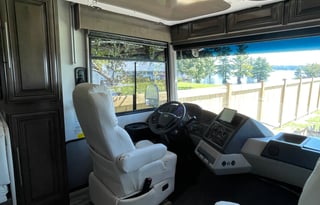 Sam & Kate’s Kid Approved RV Rental w/2 bathrooms
