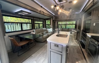 2021 Keystone RV Montana 3121RL