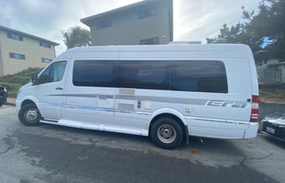 2014 Winnebago Era 70X