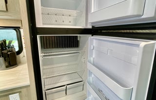 2023 easy to pull sleeps 8 17 ft bunk house