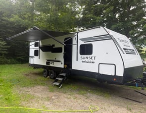 CrossRoads RV Sunset trail 27BHS