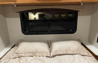 Group-Friendly Jayco Greyhawk Bunk Floorplan