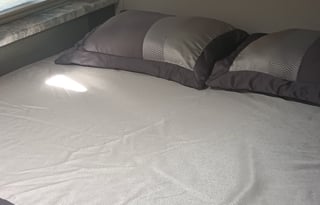 2021 Thor Chateau 24,solar,mega slide out,Ins incl