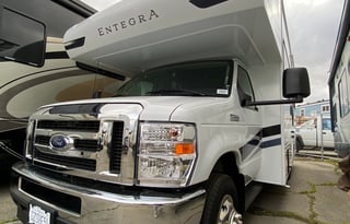 NEW 2025 Entegra Coach Odyssey SE 22CF 6-sleepers