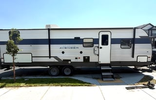 2022 Prime Time RV Avenger 27DBS