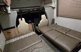 Explore in Comfort - Pet Friendly & Fully Stocked!