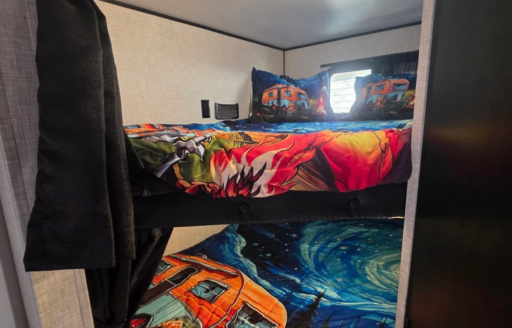 Double bunk beds